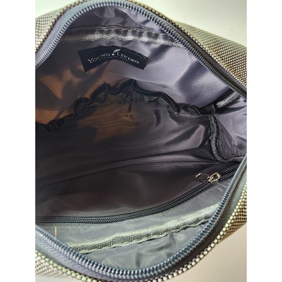 YOUNG LIVING Essential Oils Travel Accessories Cosmetic Bag - Picture 8 of 10